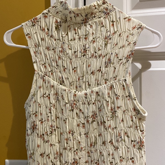 Petal & Pup maternity / bump friendly floral mock neck dress - Picture 5 of 7